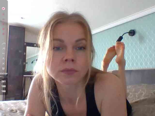 Tina45516 Tina45516