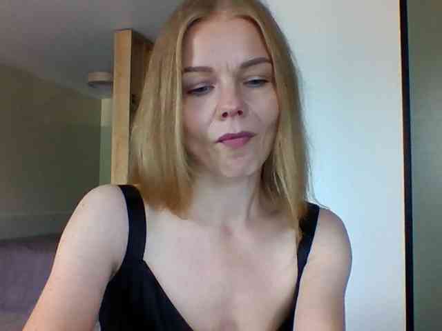 Tina45516 Tina45516