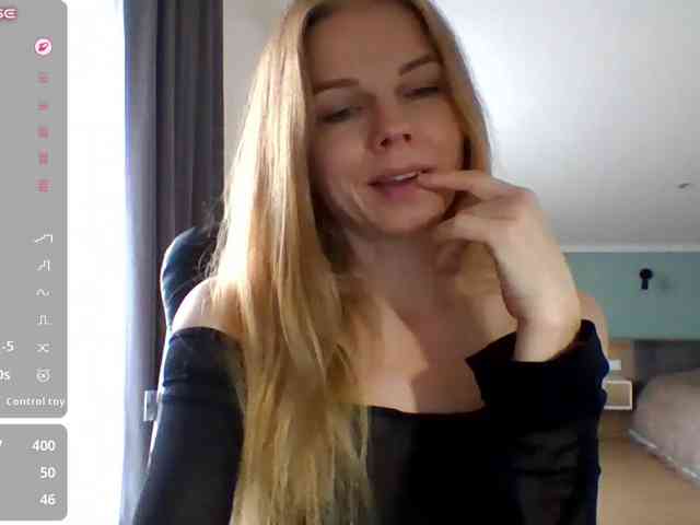 BlondaTina