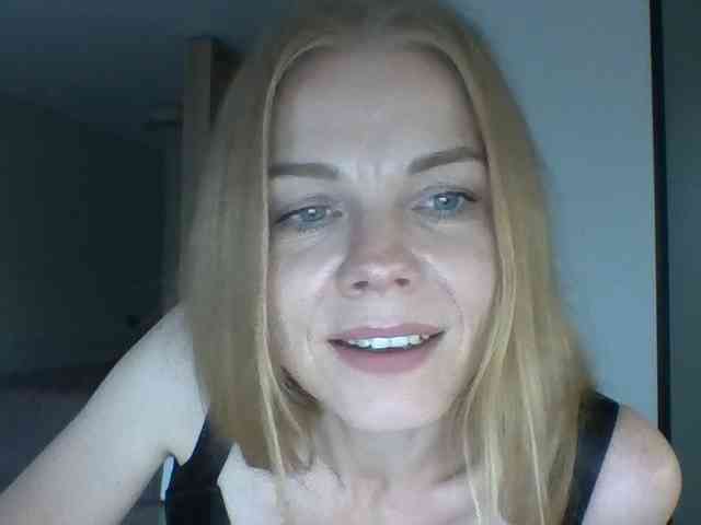 Tina45516 Sex Cam Show