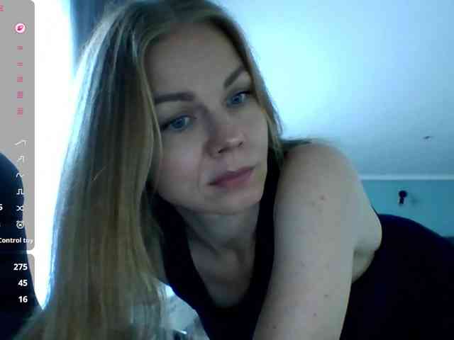 Модель: BlondaTina