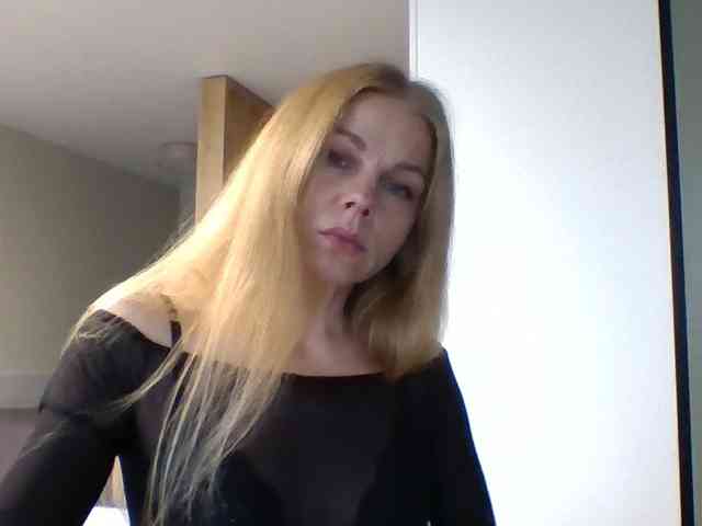 BlondaTina