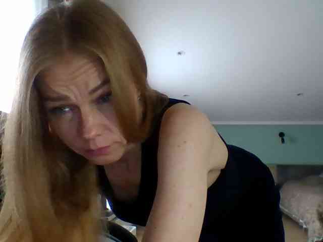 Tina45516 Tina45516