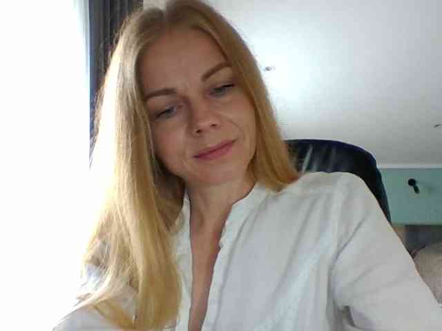 Tina45516 Tina45516
