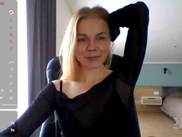 BlondaTina