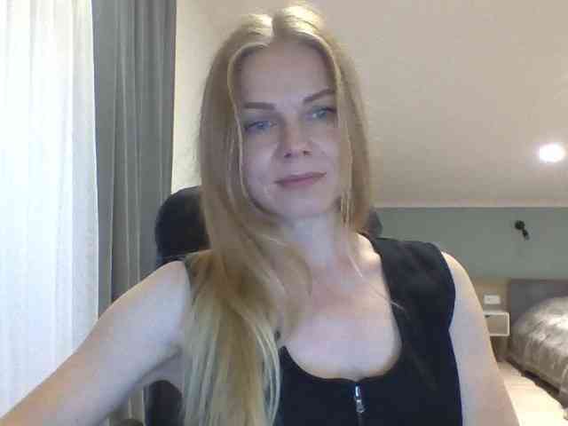 BlondaTina