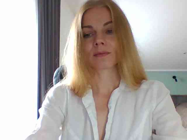 Tina45516 Tina45516