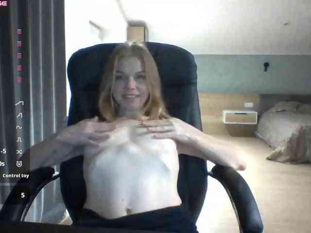 BlondaTina