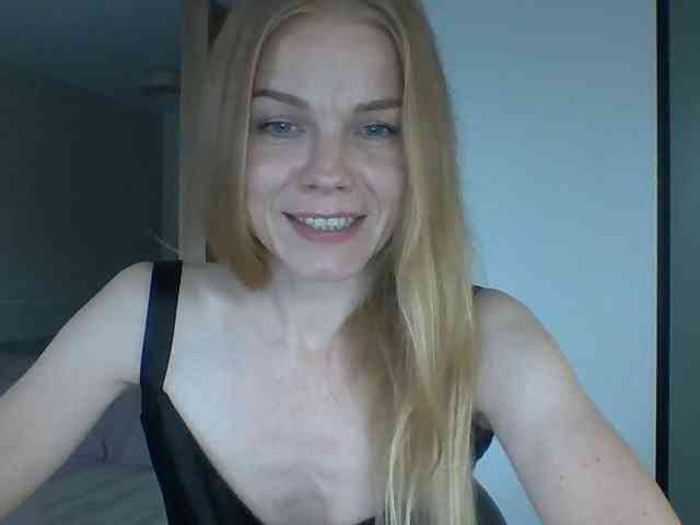 Tina45516 Sex Cam Show