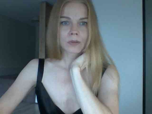 Tina45516 Sex Cam Show