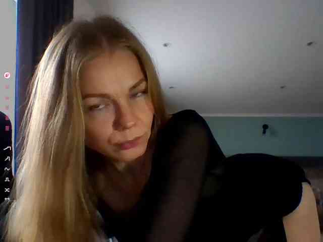BlondaTina