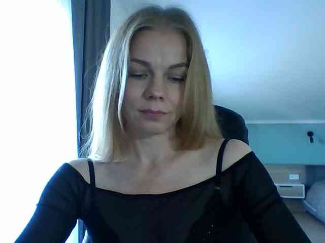 BlondaTina