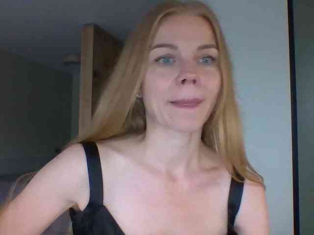 Tina45516 Sex Cam Show