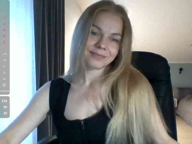 BlondaTina