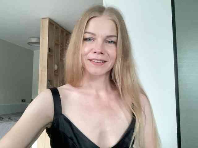 Tina45516 Sex Cam Show