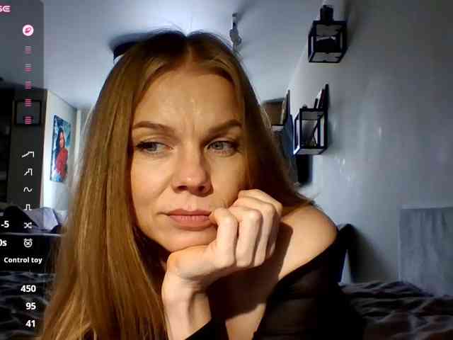 Tina45516 Tina45516