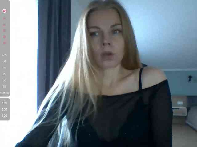 BlondaTina