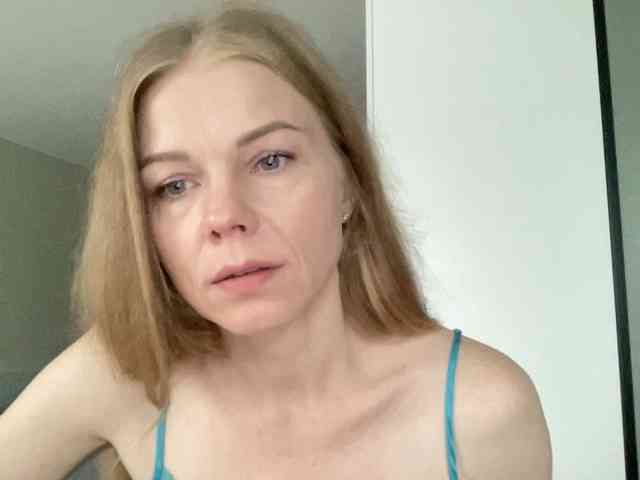 Tina45516 Sex Cam Show