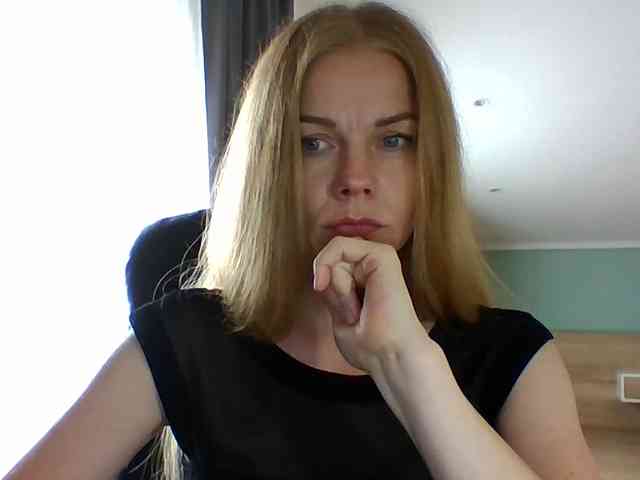 BlondaTina