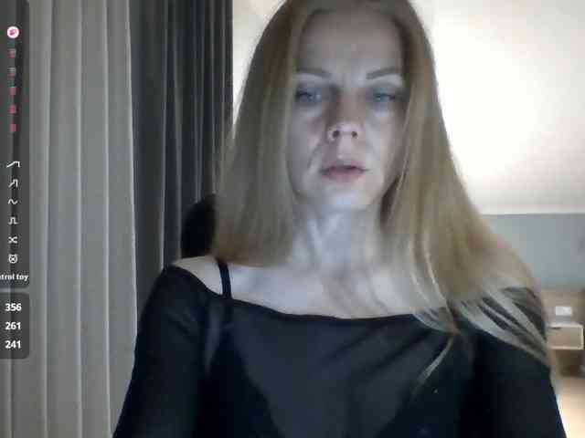 BlondaTina