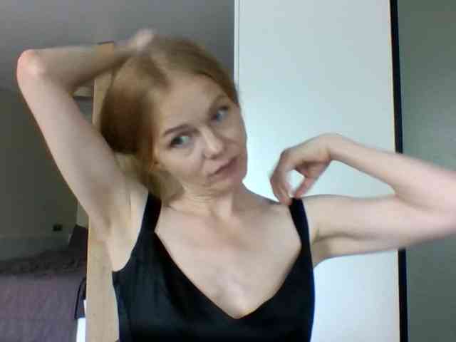 Tina45516 Sex Cam Show