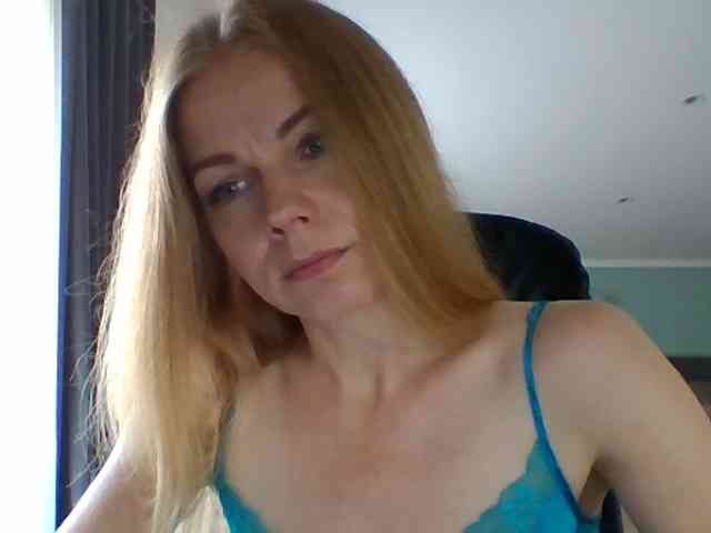 BlondaTina