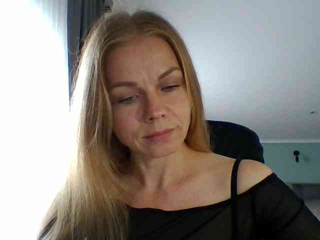Tina45516 Tina45516