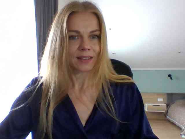 BlondaTina