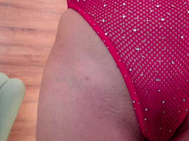 Reyasimos live cam on BongaCams