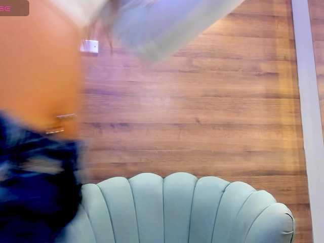 Reyasimos live cam on BongaCams