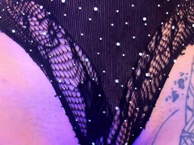 Reyasimos live webcam show