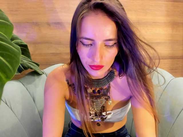 reyasimos cam belle