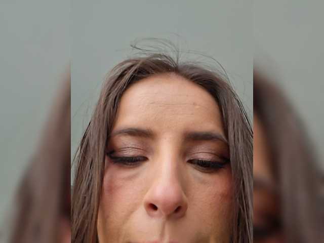 Reyasimos live cam on BongaCams