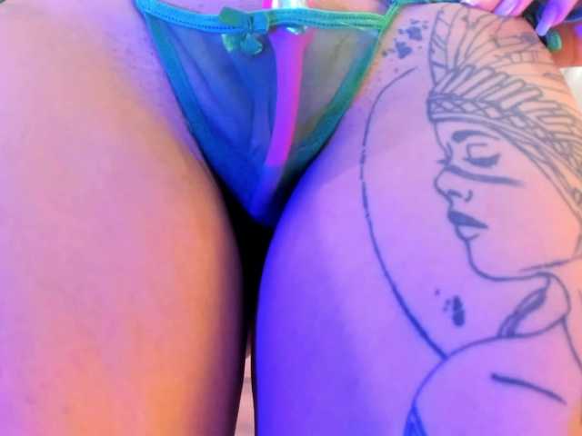 Reeyasimos live webcam show