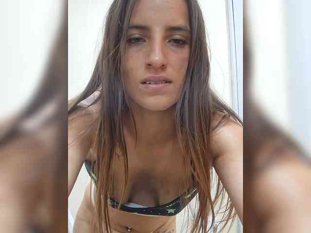 Reeyasimos webcam
