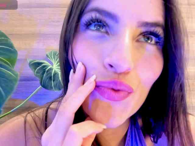 Reeyasimos webcam