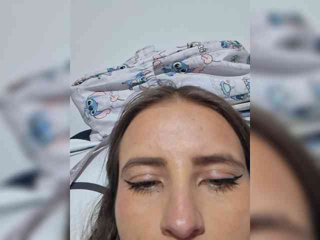 Reeyasimos webcam