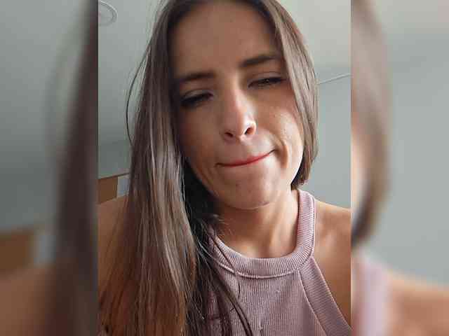 Reeyasimos webcam