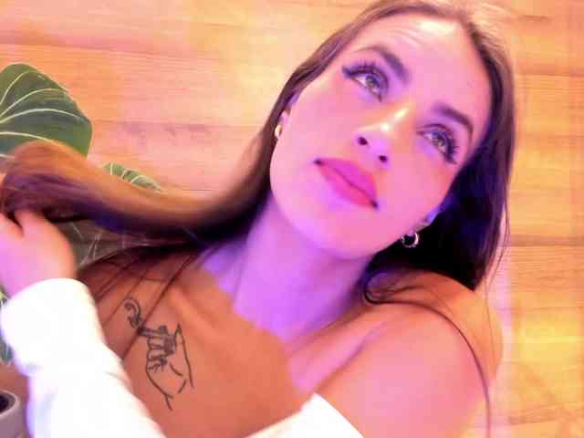 Reeyasimos webcam