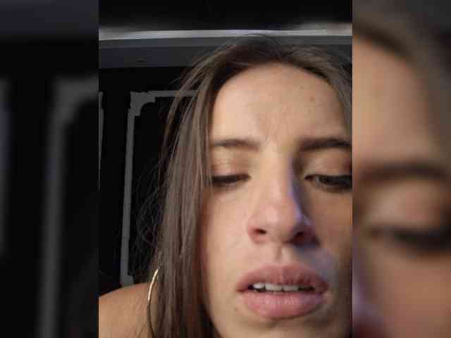 Reeyasimos webcam