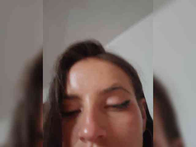 Reeyasimos webcam