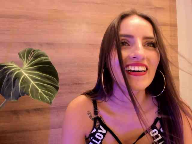 Reeyasimos webcam