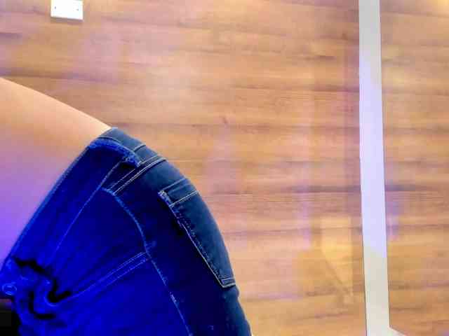 Reeyasimos webcam