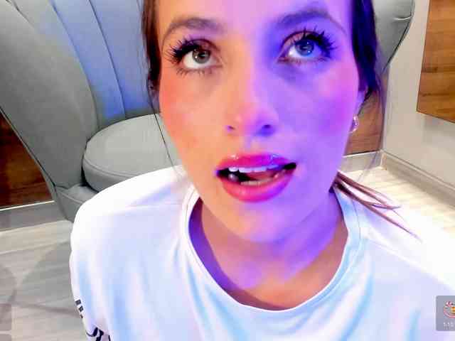 Reeyasimos webcam