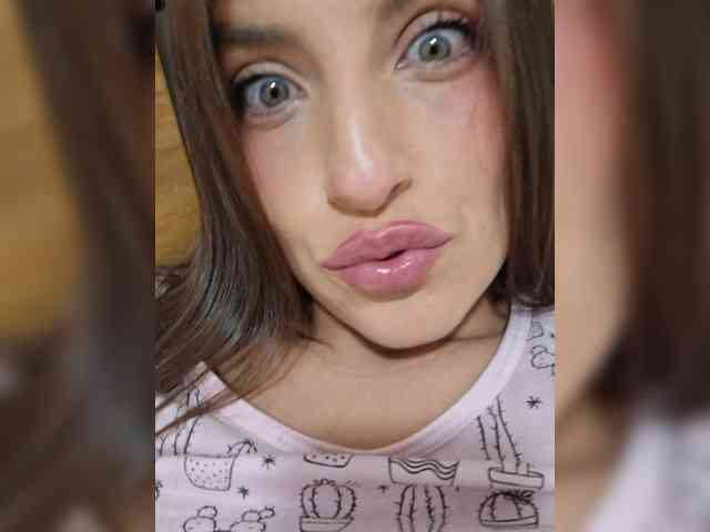 Reeyasimos webcam