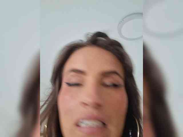 Reeyasimos webcam