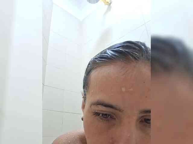 Reeyasimos webcam