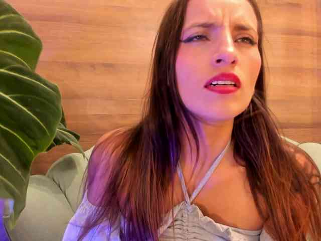 Reeyasimos webcam