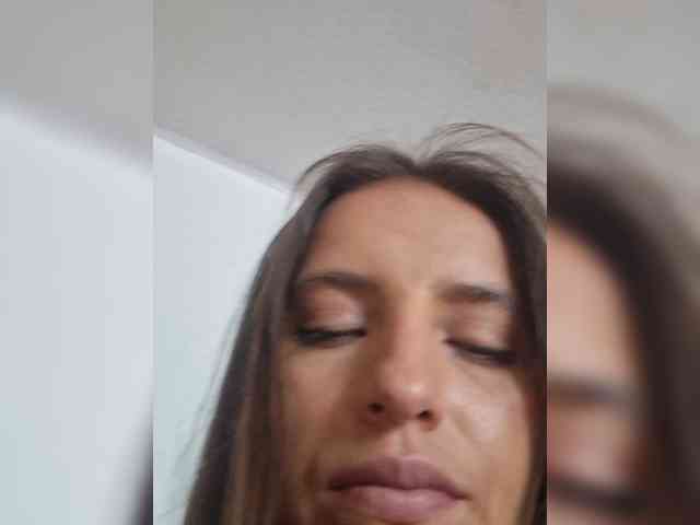 Reeyasimos webcam