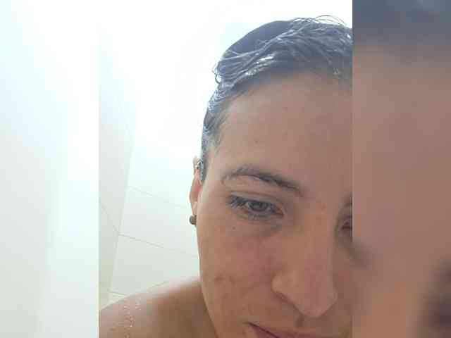 Modelo: Reeyasimos